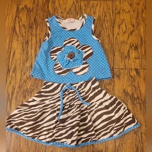💥3/$24 Molly And Millie Brown‎ And Turquoise Zebra Skort Outfit